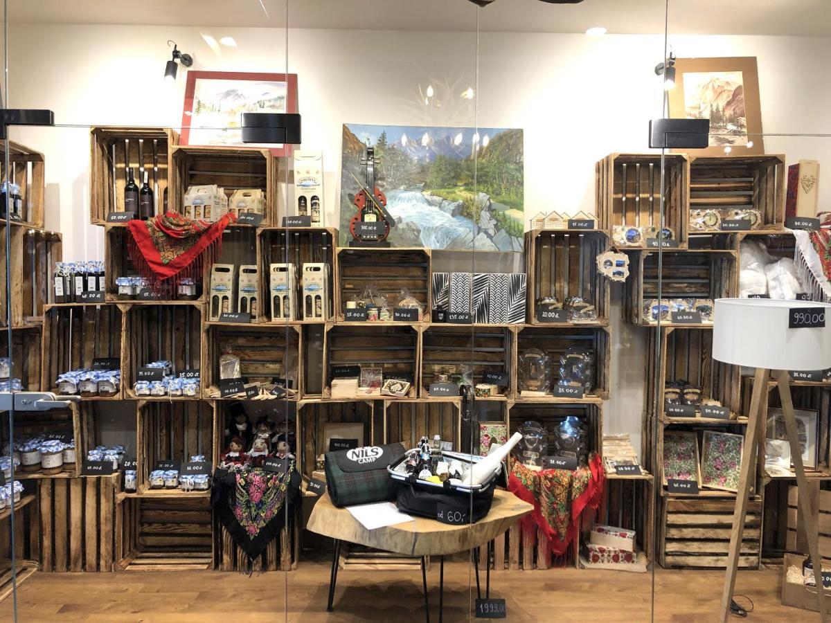 Szczawnica Park Resort & Spa Extérieur photo The gift shop at the museum