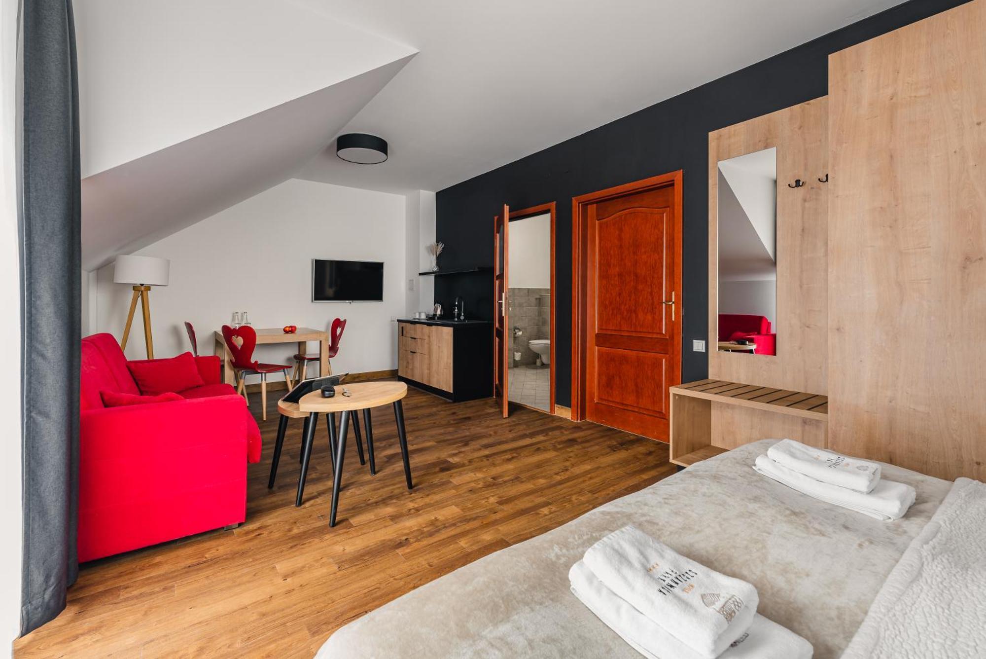 Szczawnica Park Resort & Spa Chambre photo A typical studio apartment