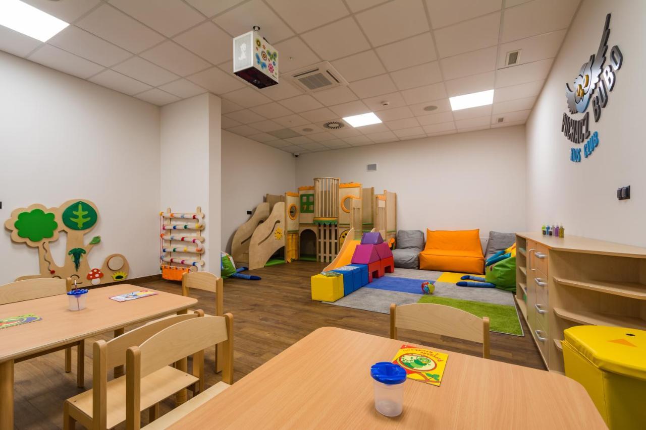 Szczawnica Park Resort & Spa Extérieur photo A classroom at a nursery school in Poland